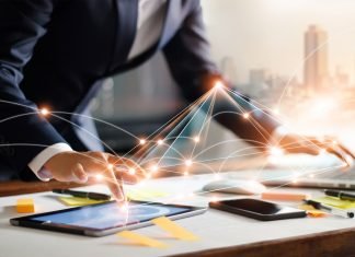 Pensa em ser trader? App para iOS simula mercado financeiro aplicativo-trading-financeiro