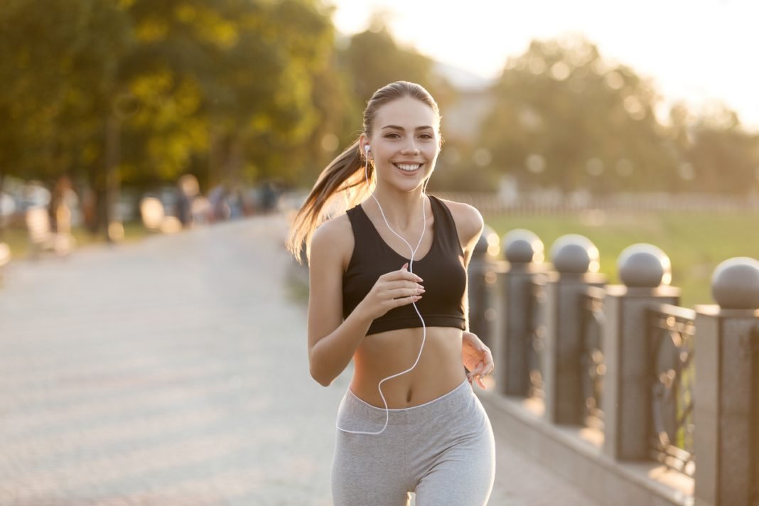 mujer corriendo